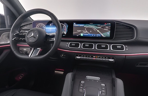 Mercedes-Benz GLS450 d 9 of 28