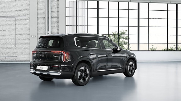 Mercedes-Benz GLB350 3 of 23