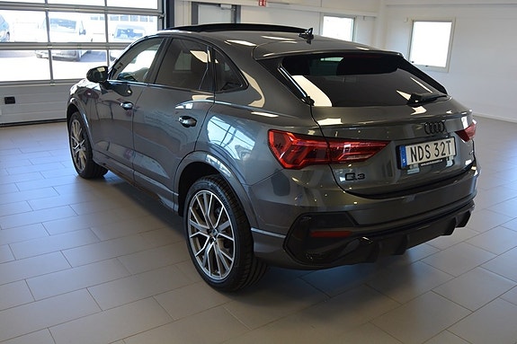 Audi Q3 7 of 21