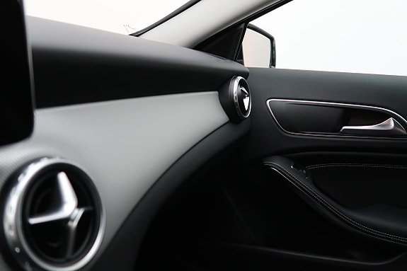 Mercedes-Benz GLA200 d 13 of 13