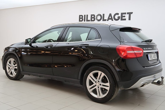 Mercedes-Benz GLA200 d 4 of 5