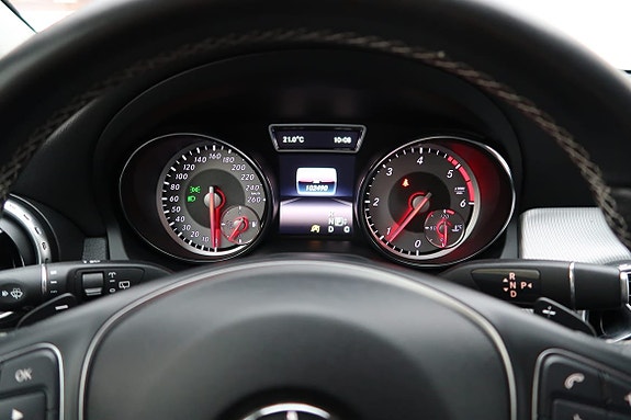 Mercedes-Benz GLA200 d 9 of 13