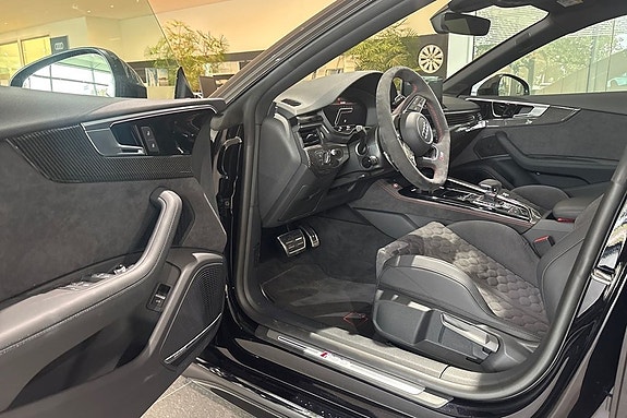 Audi RS5 23 of 27