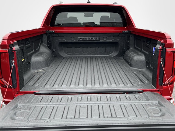 Volkswagen Amarok 10 of 12