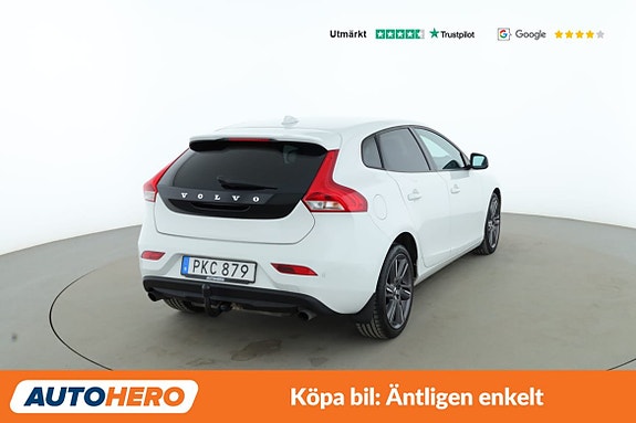 Volvo V40 4 of 5