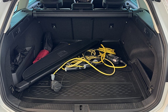 Volkswagen Passat 4 of 5