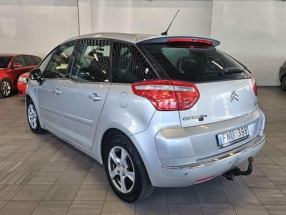 Citroen C4 Picasso 3 of 5