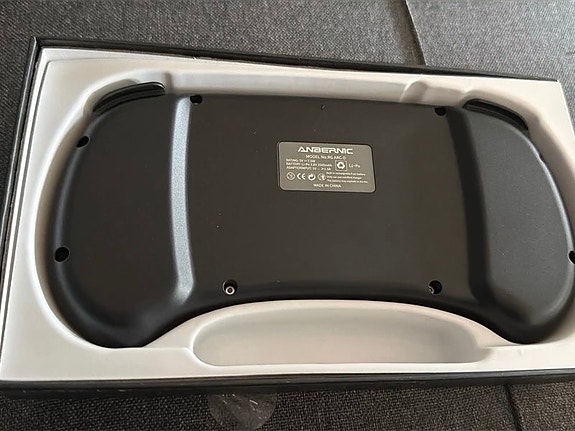 Product image 8 of 8