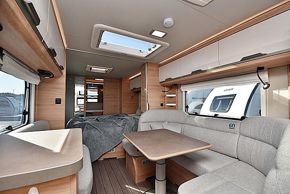 Knaus 650 PXB Südwind, Queenbed 5 of 5