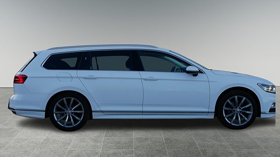 Volkswagen Passat 5 of 5