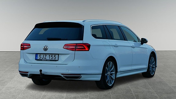 Volkswagen Passat 3 of 5