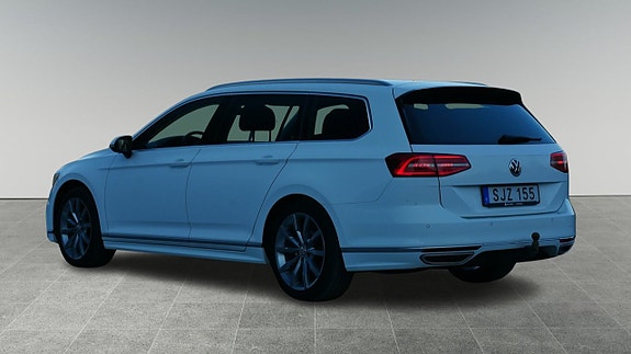 Volkswagen Passat 7 of 20