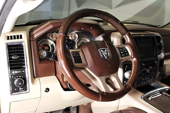 Dodge RAM 14 of 27