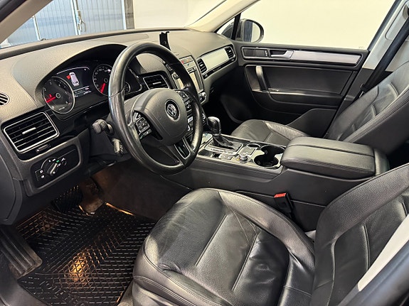 Volkswagen Touareg 16 of 21