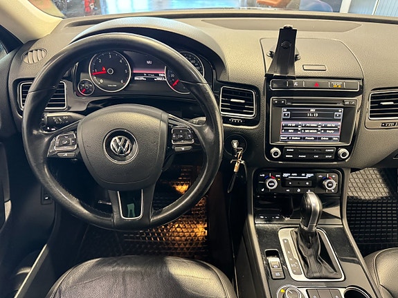 Volkswagen Touareg 11 of 21