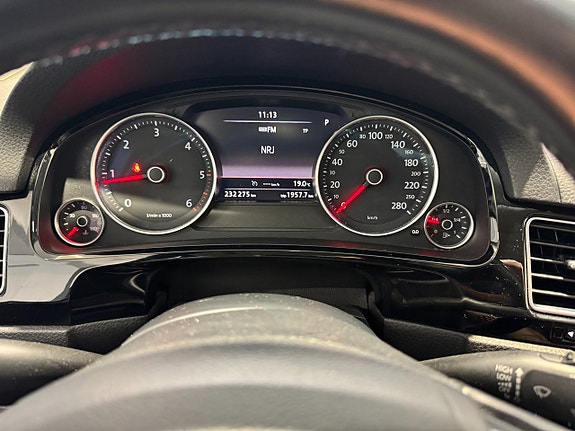 Volkswagen Touareg 12 of 21