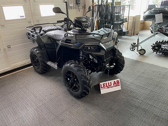 Polaris Sportsman 570 EPS Black edition 3 of 3