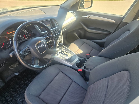 Audi Q5 12 of 16