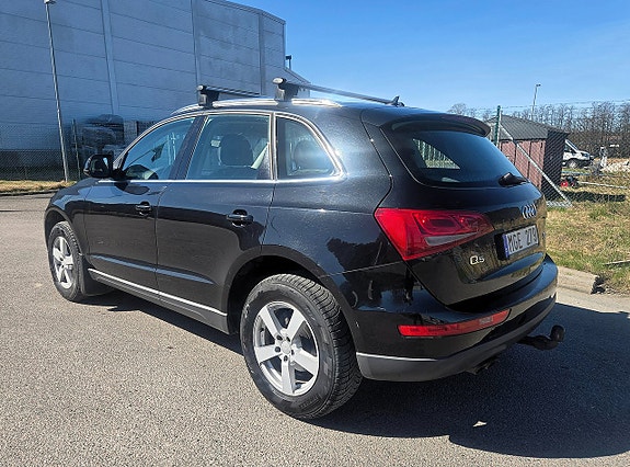 Audi Q5 2 of 5