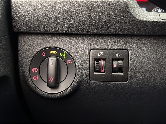 Volkswagen Caddy 14 of 24