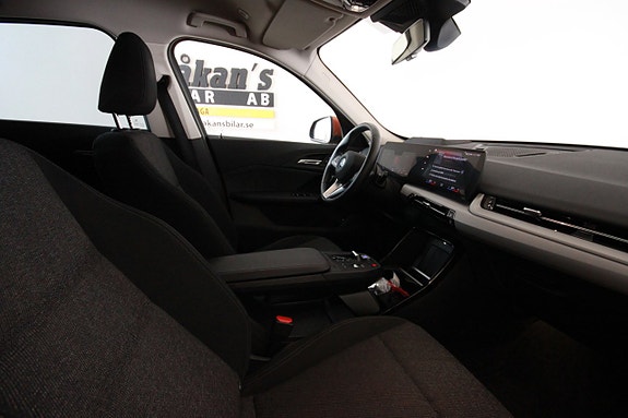 BMW X1 3 of 5