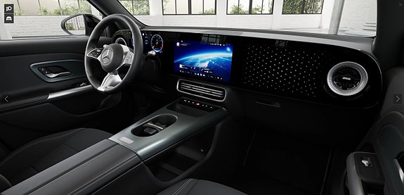 Mercedes-Benz GLB220 15 of 16