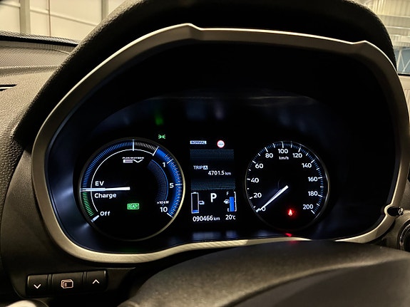 Mitsubishi Eclipse Cross 24 of 26
