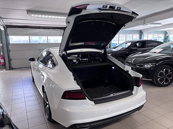 Audi A7 3 of 5