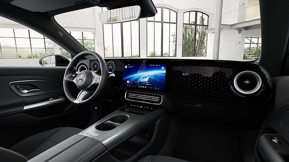 Mercedes-Benz CLA250+ 15 of 16