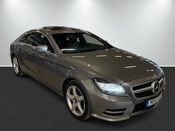 Mercedes-Benz CLS350 4 of 5