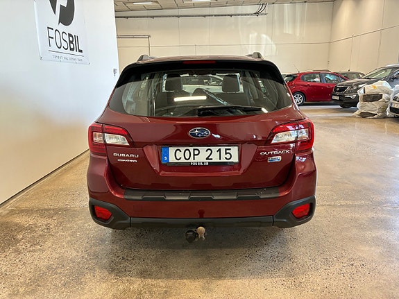 Subaru Outback 6 of 15