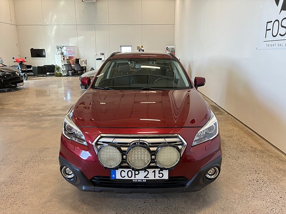 Subaru Outback 10 of 15