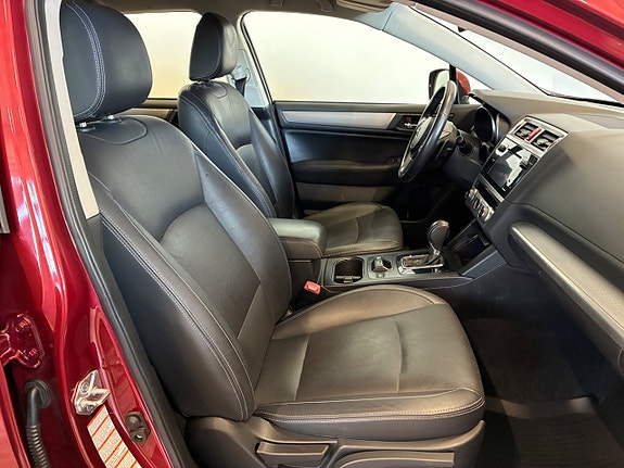 Subaru Outback 13 of 15