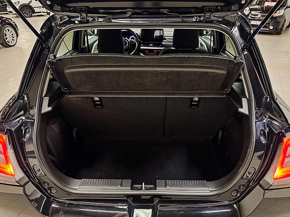 Suzuki Swift 7 of 8