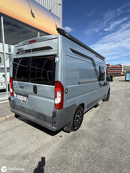 Knaus BOXSTAR 600 / 150HK / AUTOMAT / 2 ÅRS GARANTI 3 of 5