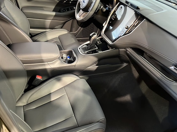 Subaru Outback 5 of 5