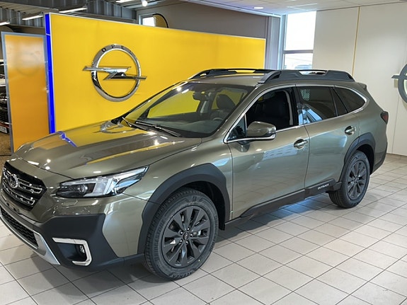 Subaru Outback 3 of 5