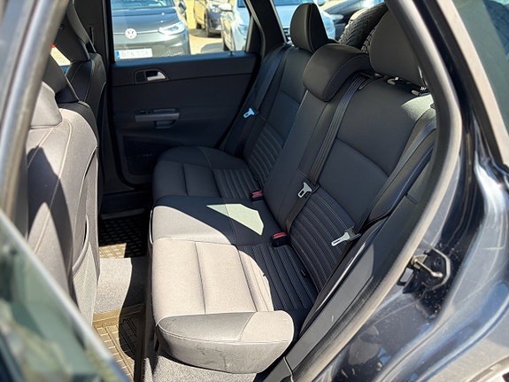 Volvo V50 11 of 16