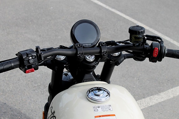 CFMOTO 450 CL-C BOBBER | MC | SÅ PERFEKT EN BOBBER KAN BLI! 6 of 17