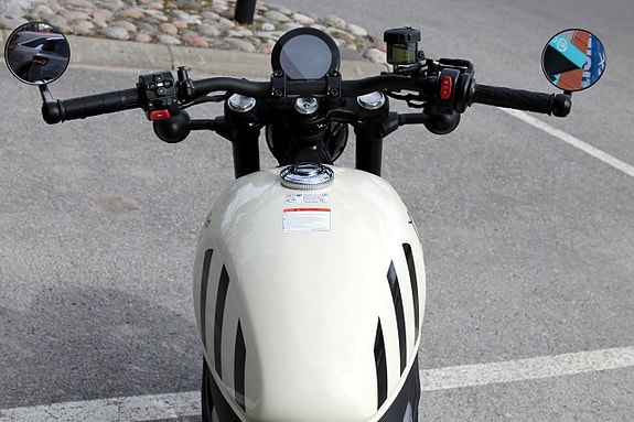 CFMOTO 450 CL-C BOBBER | MC | SÅ PERFEKT EN BOBBER KAN BLI! 5 of 17