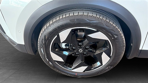 Renault Captur 9 of 9