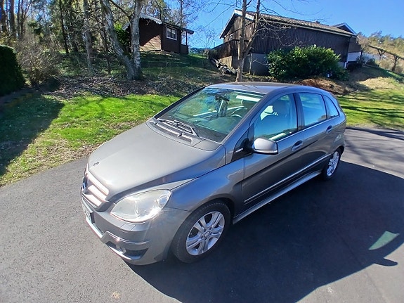 Mercedes-Benz B170