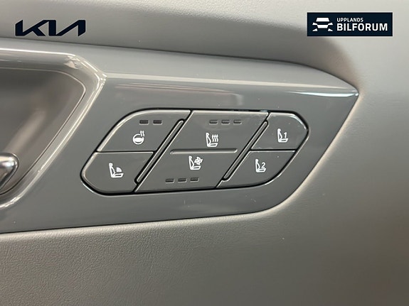 Kia EV9 17 of 21