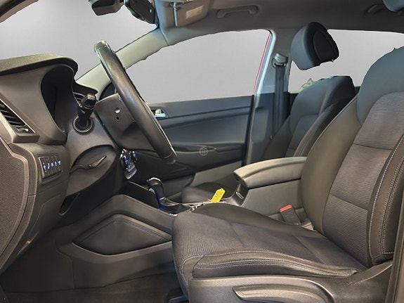 Hyundai Tucson 8 of 14