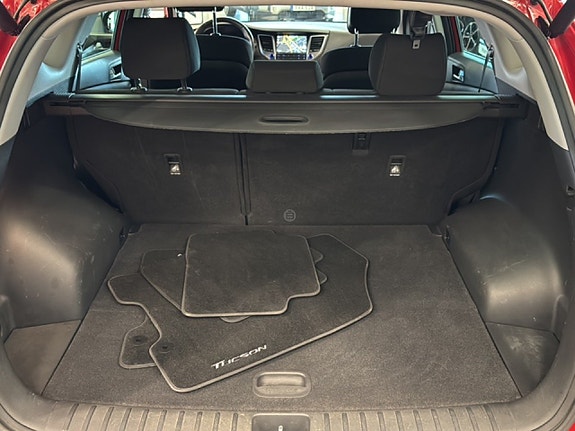Hyundai Tucson 14 of 14