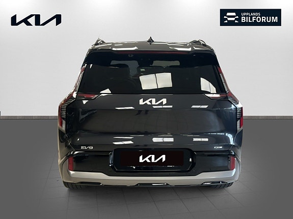Kia EV9 5 of 14
