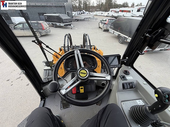 Hjullastare Swekip 2360V utrustad med Paket 3 10 of 12