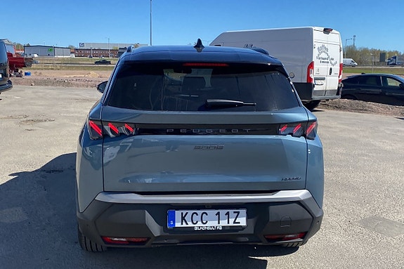 Peugeot 5008 4 of 5