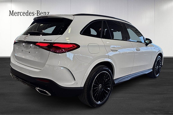 Mercedes-Benz GLC400 e 4 of 5