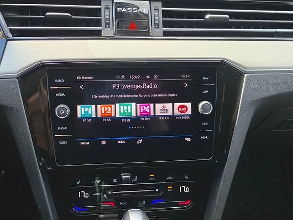 Volkswagen Passat Alltrack 4 of 5